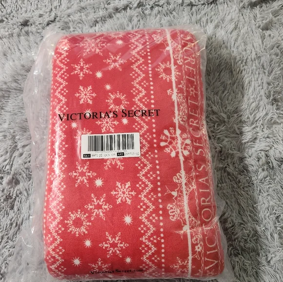 Victoria secret christmas blanket hotsell